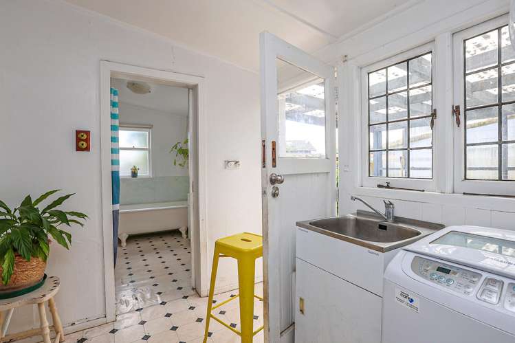 605 Willowpark Road North Hastings_15