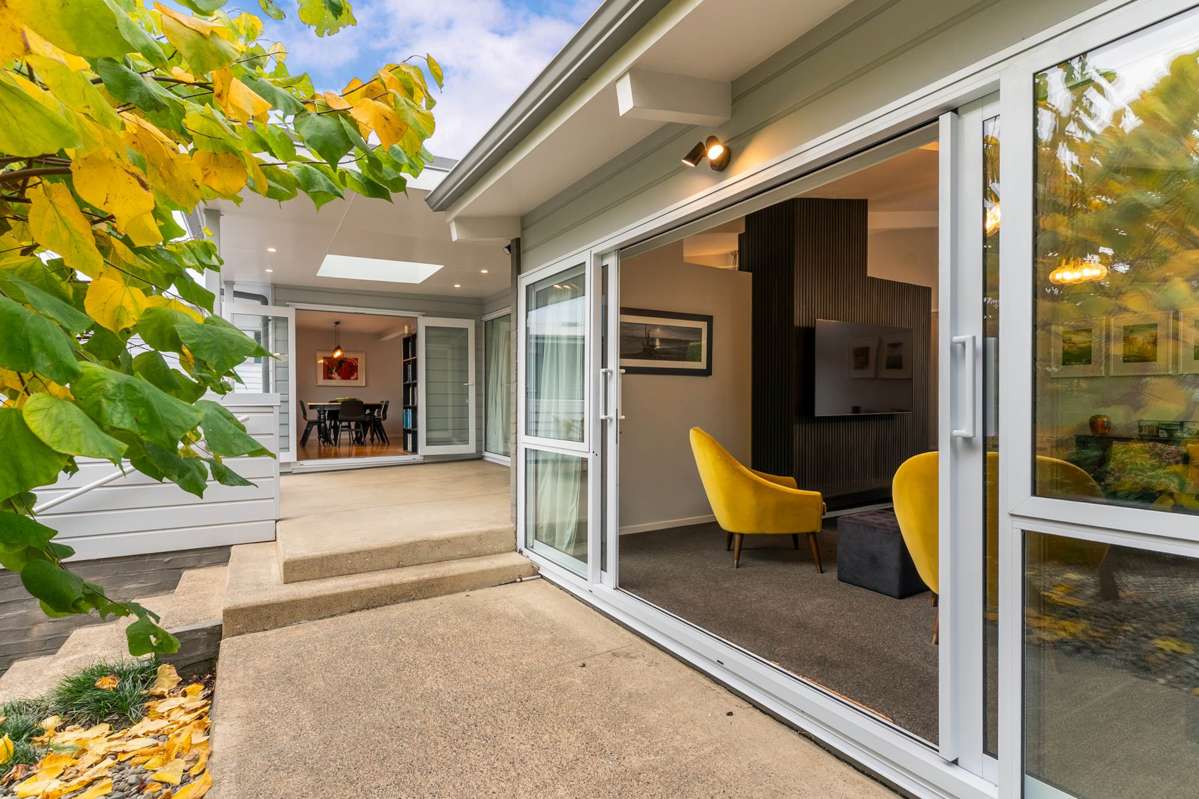37 Maxine Place_3
