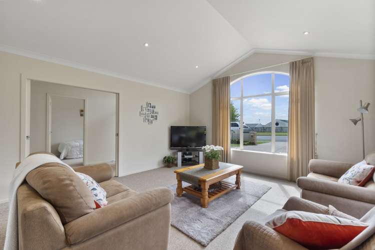 104 Rototuna Road Rototuna_9