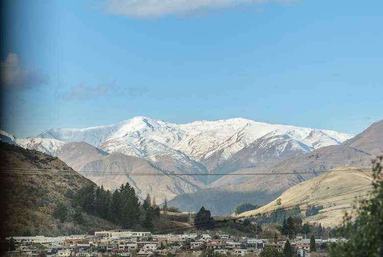 240 Peninsula Road Kelvin Heights_22