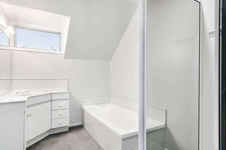 22 Tucson Place Burwood_16