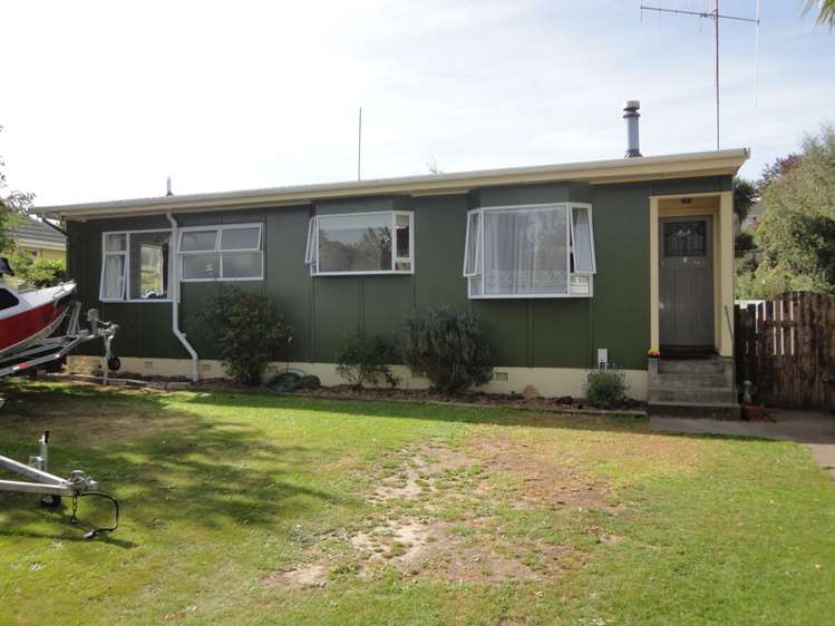 11 Glen Street Marchwiel_17