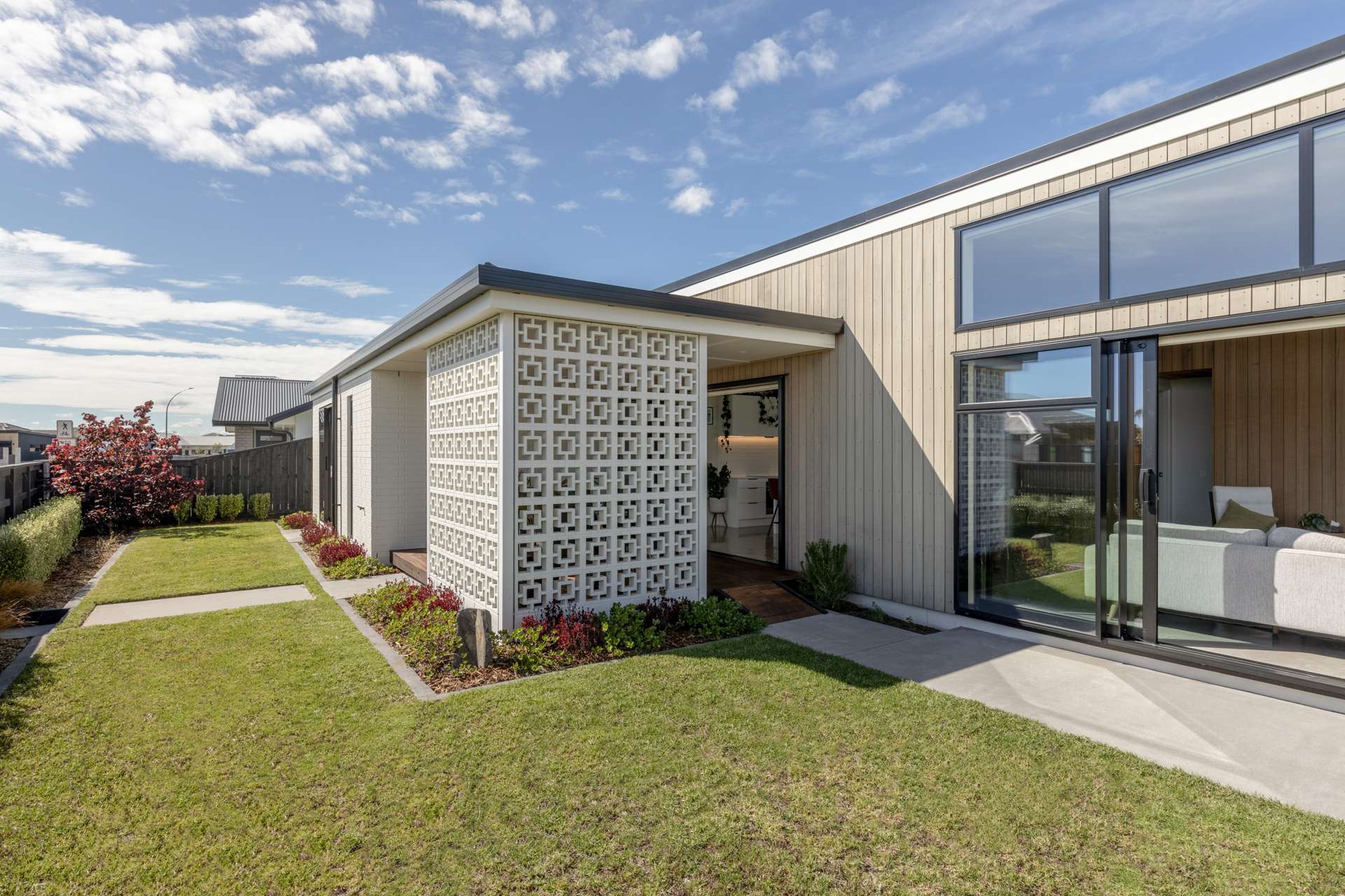 5 Royal Crescent Papamoa_0