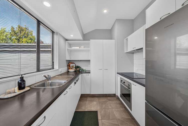 7 Stroud Lane Papanui_2