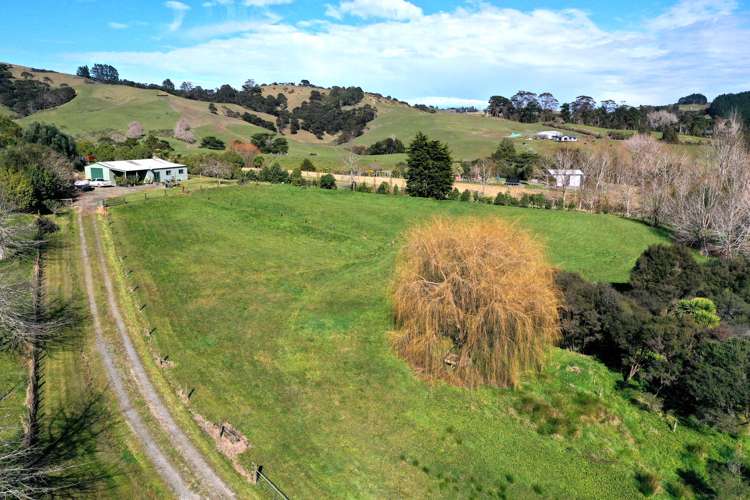 54 Rauhori Road Makarau_6