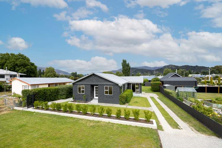 16 Arklow Street Albert Town_17