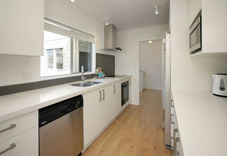 31 Eighty Eight Valley Road Wakefield_8