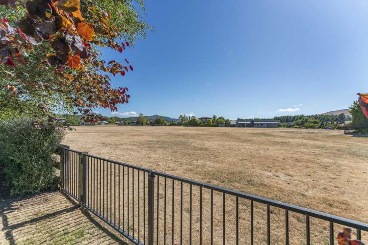 73 Montgomery Crescent Kinloch_21