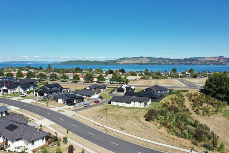 36 Harakeke Drive Wharewaka_2