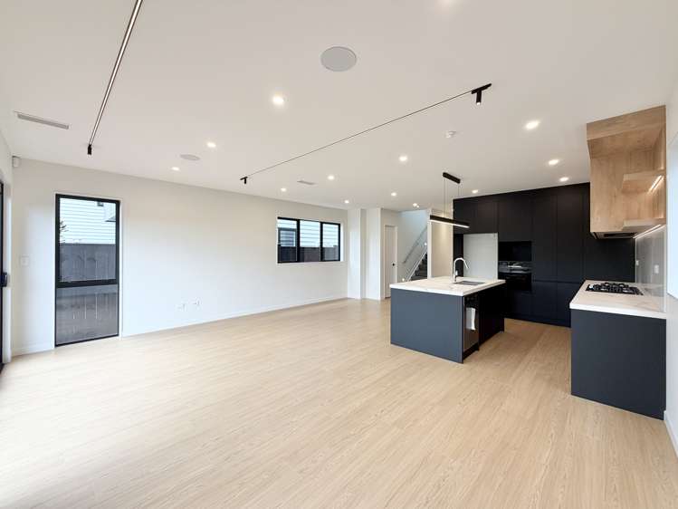 84 Tukutata Crescent_4