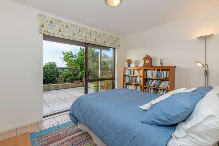 8/4 Curran Street Herne Bay_15