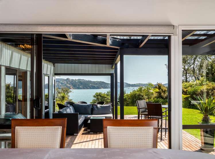 12-14 James Clendon Place Russell_8