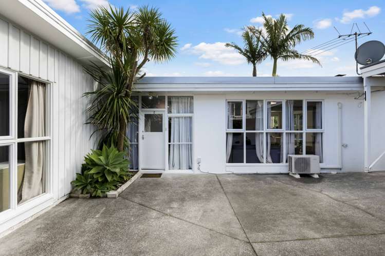 2/132 Edmonton Road Te Atatu South_21