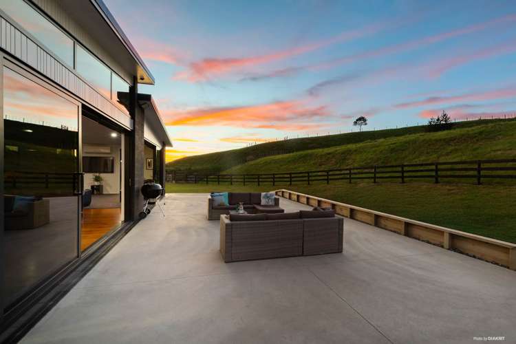 18A Niccone Place Bombay_26