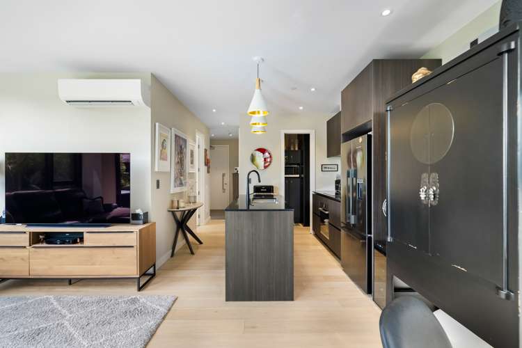 02/28g Killarney Street Takapuna_5