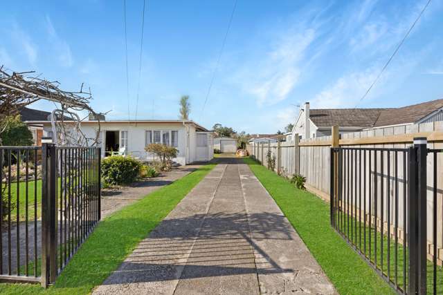 9 John Street Mangere East_1