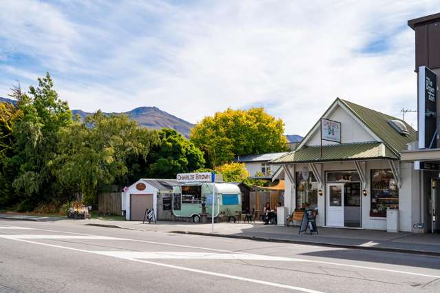 28 Dungarvon Street Wanaka_3