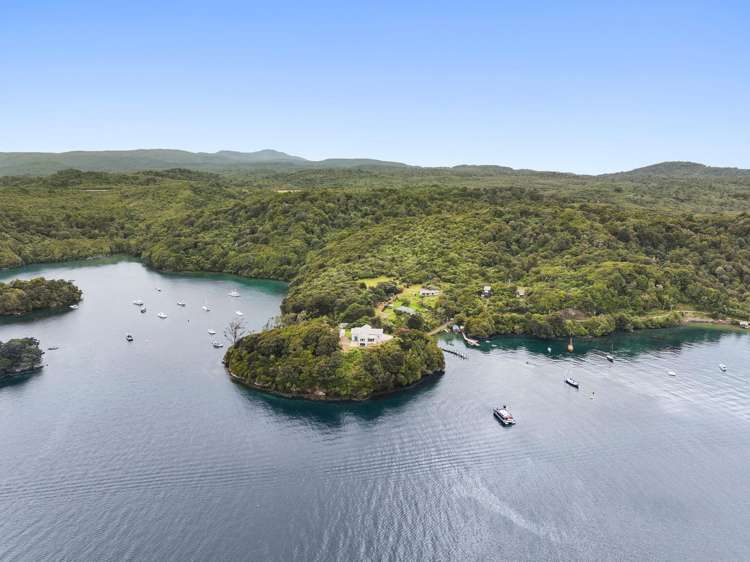 53 Thule Road Halfmoon Bay_1