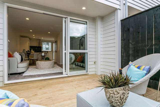 Low-Maintenance 2 Bedroom House in the Heart o...