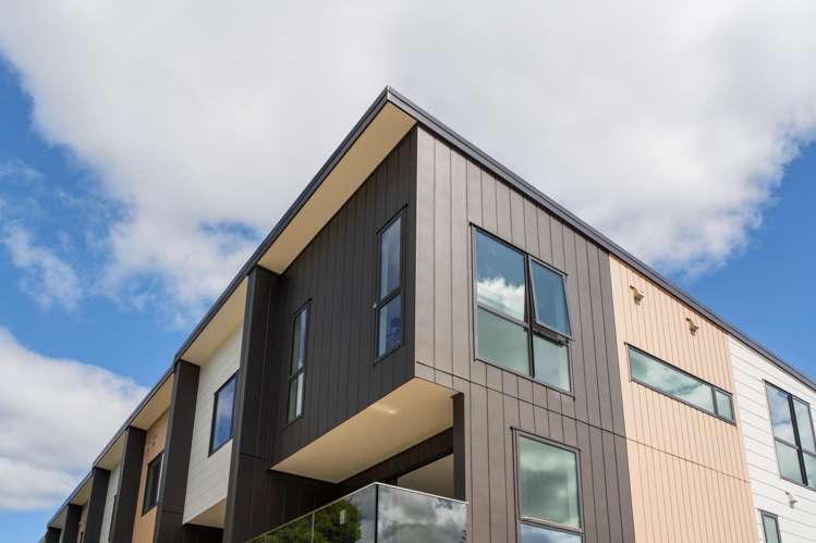 1/12 South Pacific Place Henderson_16