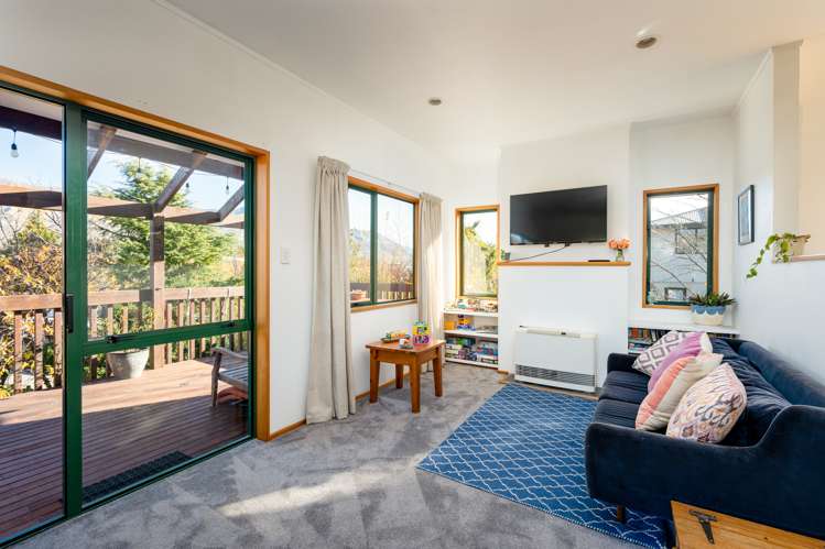 9 Mount Iron Drive Wanaka_10