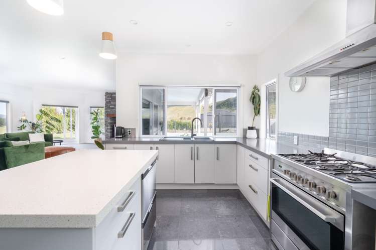 40 Grant Road Kinloch_10