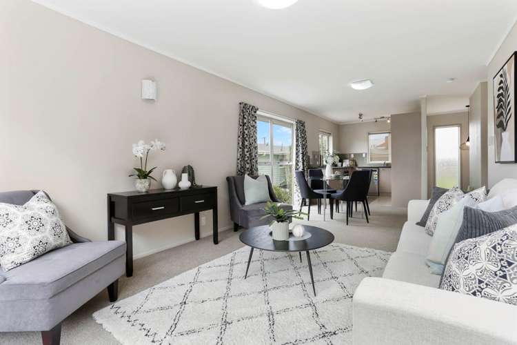 2/42 Eastglen Road Glen Eden_5