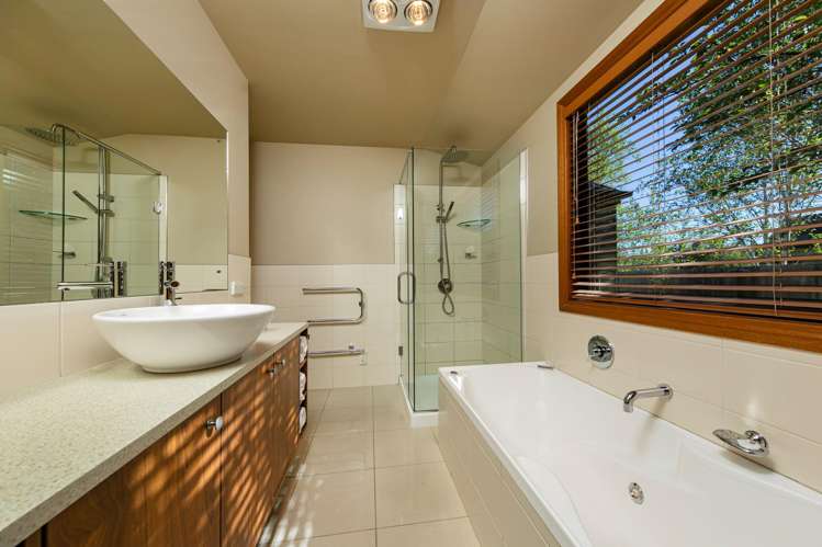 2B Lansdown Street Wanaka_13