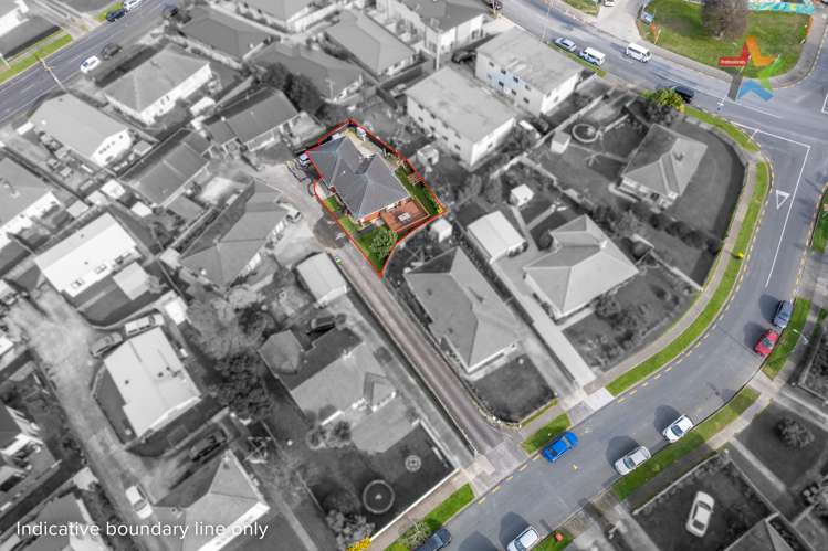 2/8 Hewer Crescent Naenae_14