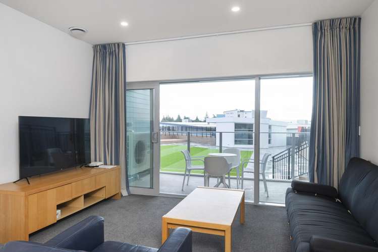 202/4 Reads Quay, Marinaview Gisborne_7