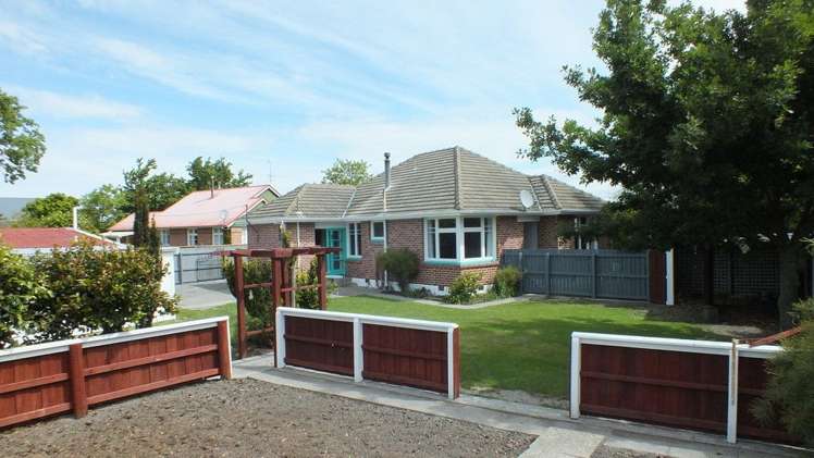 52 Alford Forest Road Allenton_11