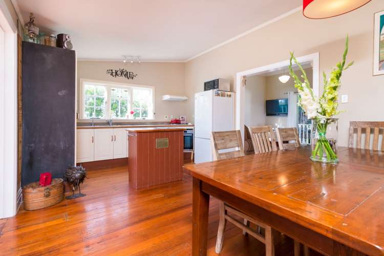 6 Coronation Road Mangere Bridge_19