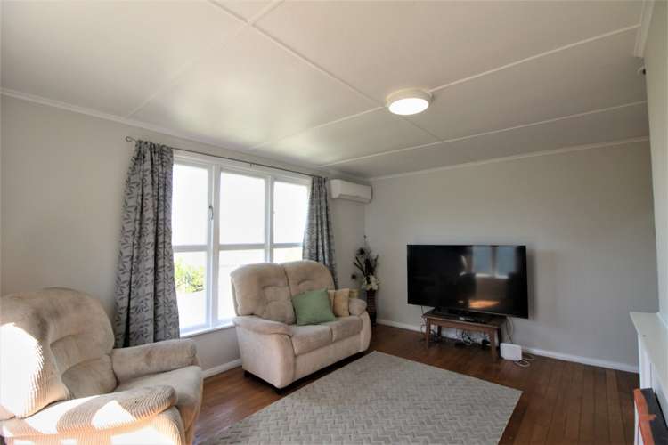 2 Ngahue Crescent Elsdon_8