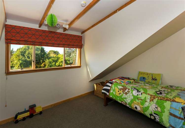 52 Bush Road Tuamarina_17