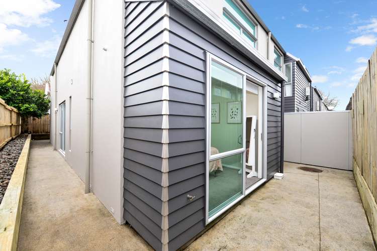 6/21 Wellington Street Hamilton East_14