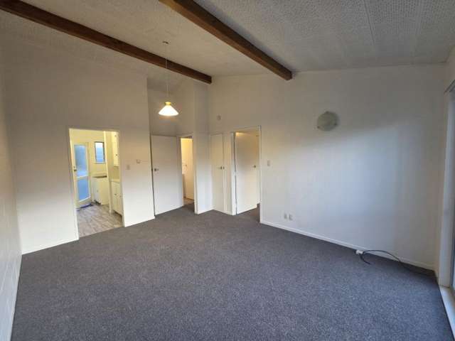 2-103 Ranch Road 11229_3