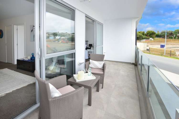 122/17 Link Crescent Stanmore Bay_9