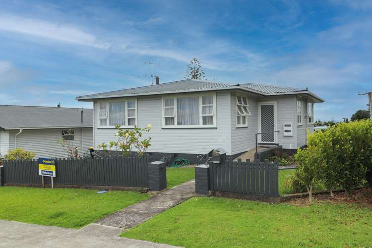 127a Grafton Road Thames_17