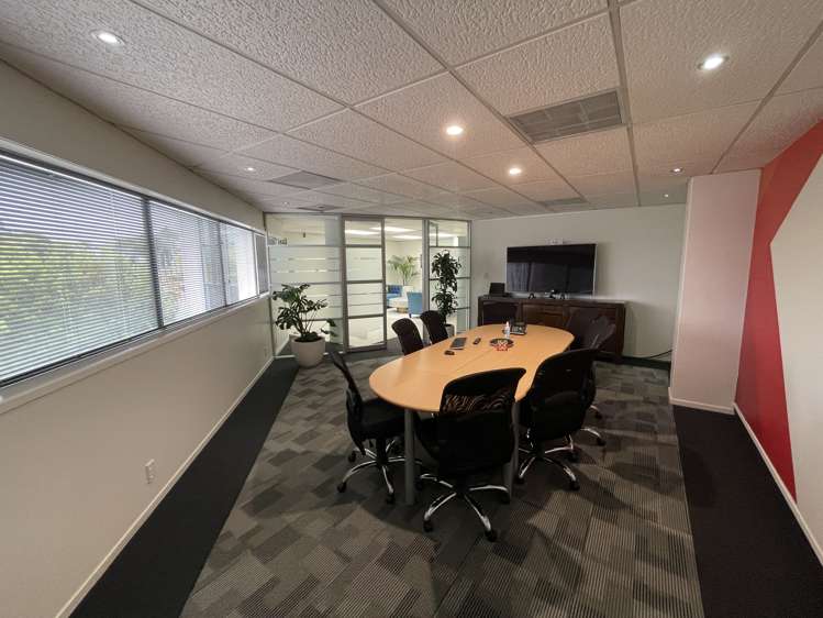 29 Great South Road Epsom_1