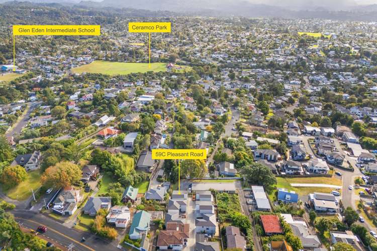 59C Pleasant Road Glen Eden_16