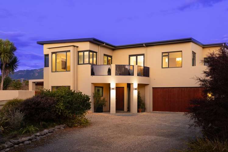 114 Rutherford Drive Waikanae Beach_21