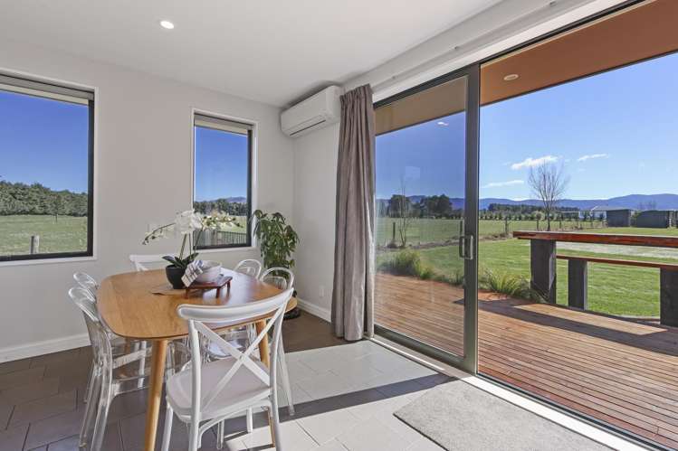 102 Glews Road Cust_10