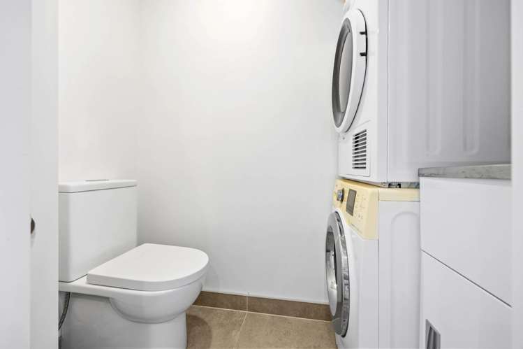 3/6 South Pacific Place Henderson_14