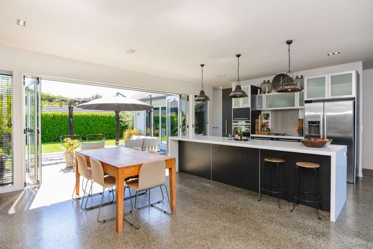 5 Nottinghill Drive Springlands_5