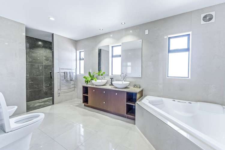 16 Tranquility Rise Mellons Bay_16