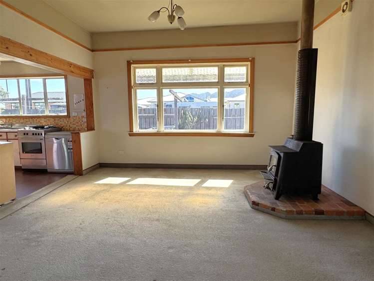 18 Doyle Street Blaketown_7