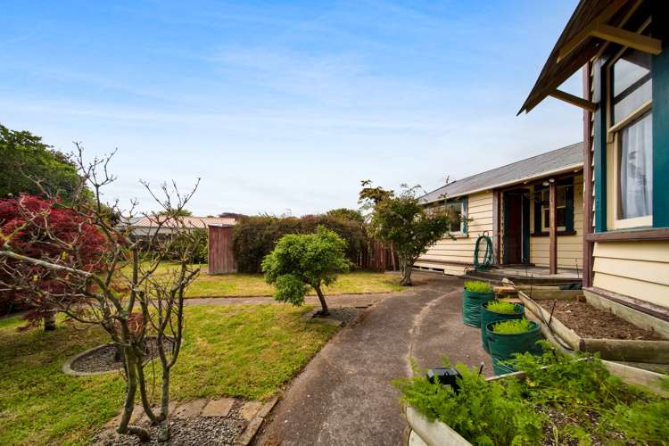 68 Collins Street Hawera_23