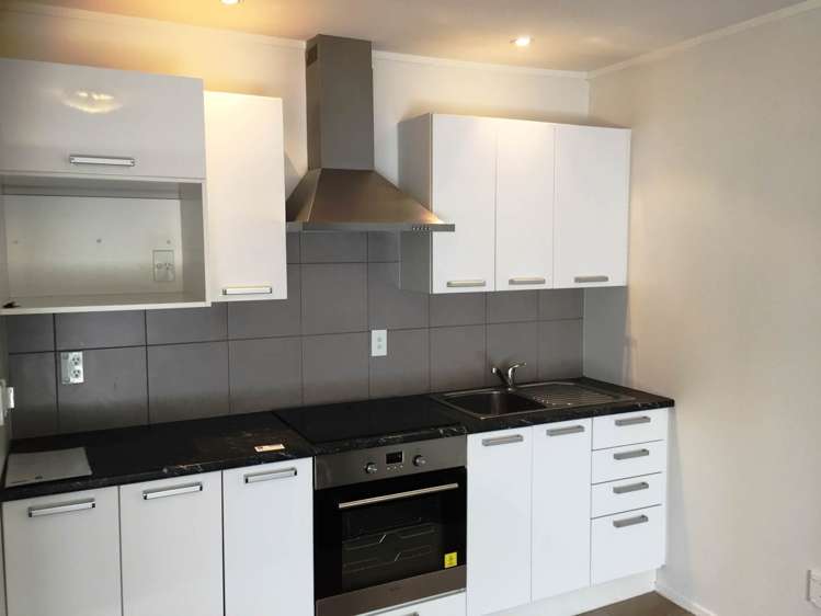 1/27 Mon Desir Place Manurewa_12