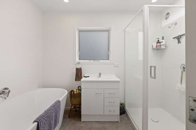 29 Elliston Crescent Stanmore Bay_17