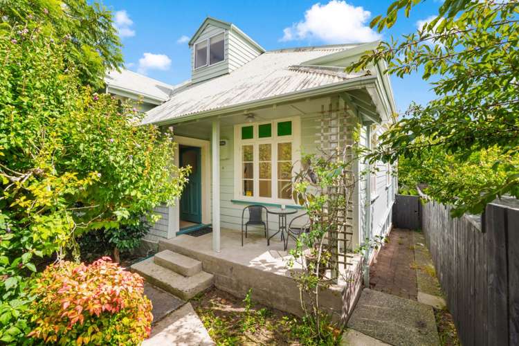 4 Turnbull Road Narrow Neck_0